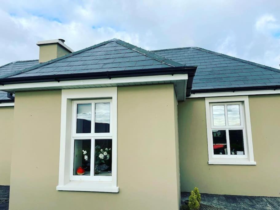 Mountain View - Cosy Country Cottage Cahersiveen Extérieur photo